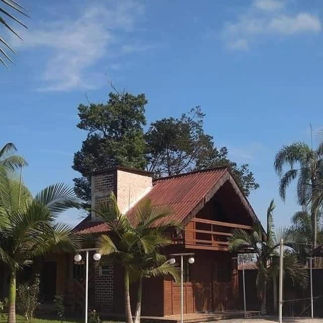 Pousada Rancho Do Nhesko 加鲁瓦 外观 照片